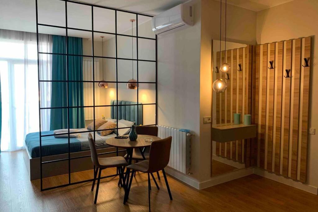 Geverse Apartment Batumi Exterior photo
